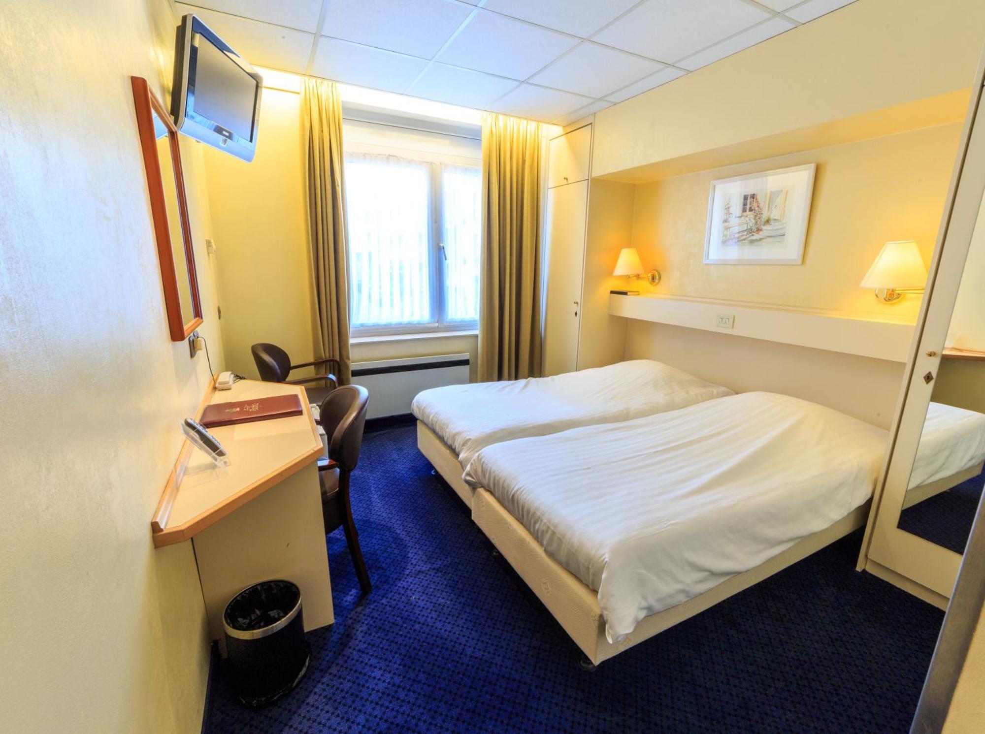 Hotel Pacific Oostende Ngoại thất bức ảnh