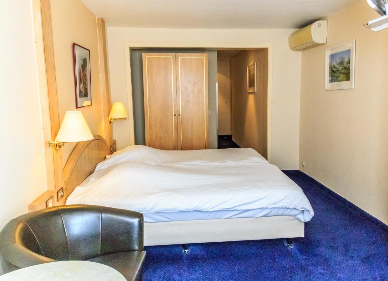 Hotel Pacific Oostende Ngoại thất bức ảnh